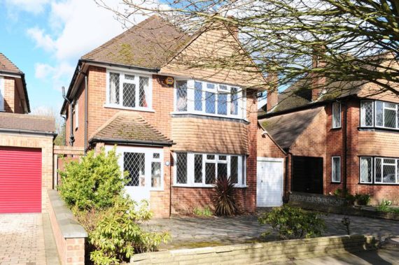 6&nbsp;Bedroom&nbsp;Detached